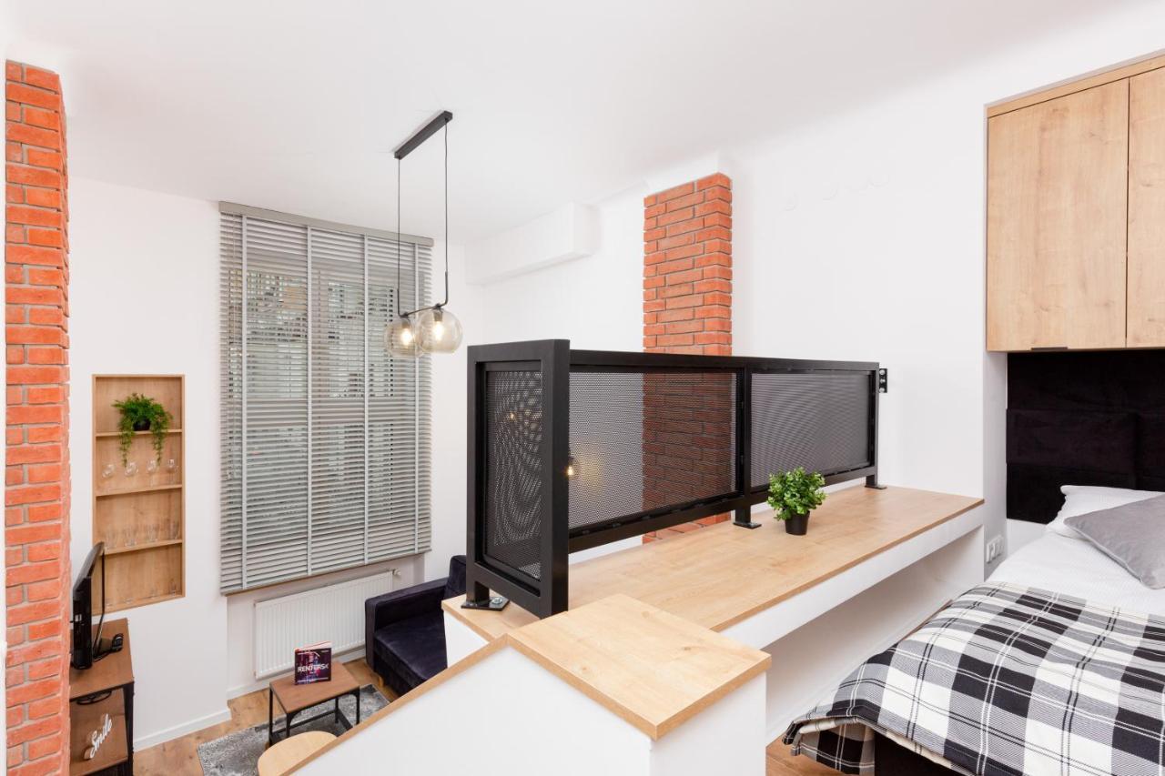 City Center Mezzanine Studio Chmielna By Noclegi Renters Varsóvia Exterior foto